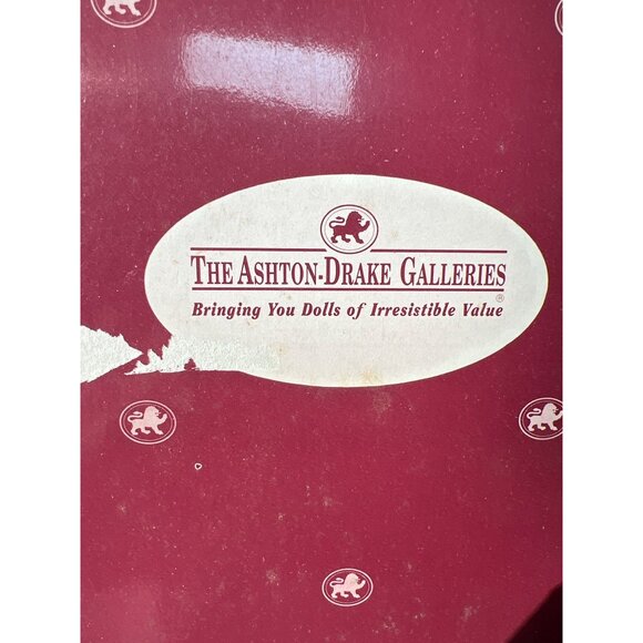 Ashton-Drake Galleries "Rose Marie" Porcelain Doll In Pink Dress & Lace Apron Wi - Picture 9 of 9